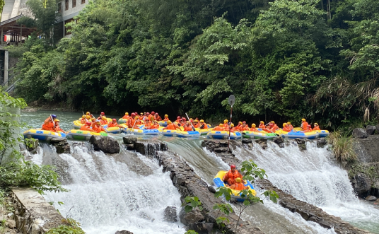 防城港南山聪皇沟漂流景区