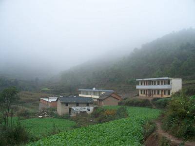 瓦岗村（云南省曲靖市会泽县新街乡瓦岗村）