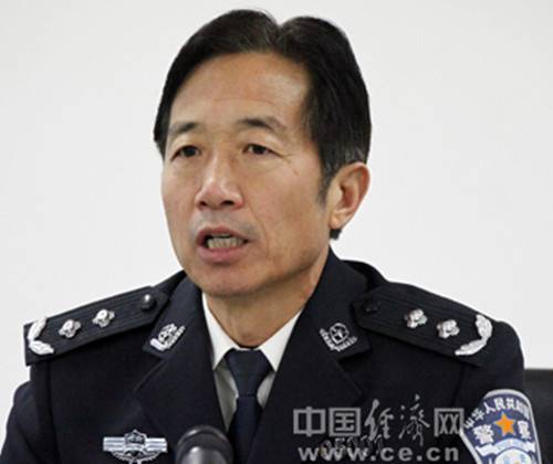 2013年河南警察索贿案