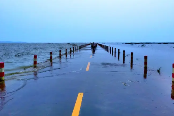 鄱阳湖最美水上公路在哪里