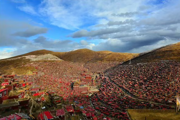 色达旅游攻略必去景点介绍